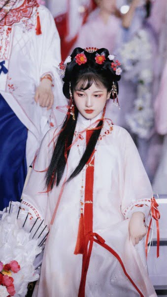 Berbagai Model Baju Han (Hanfu) Tionghoa
