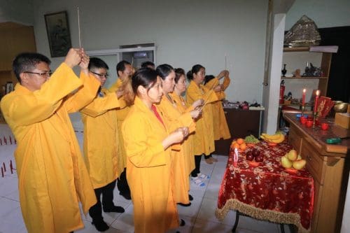 Upacara Mengharmoniskan Suami Istri - He He Yi Shi (和合仪式) Upacara Mengharmoniskan Suami Istri - He He Yi Shi (和合仪式) Upacara Mengharmoniskan Suami Istri - He He Yi Shi (和合仪式)