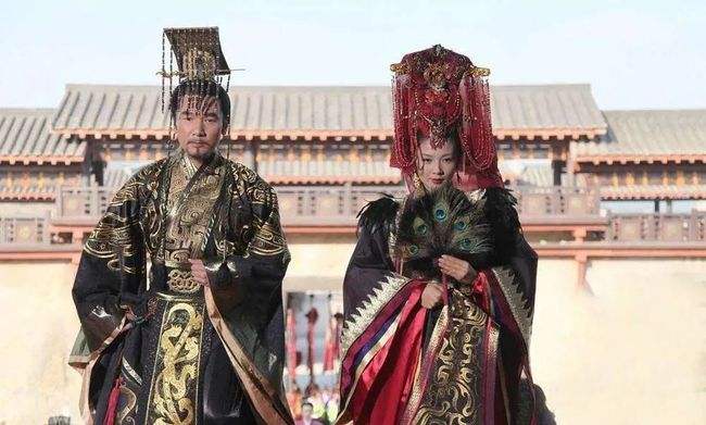 Sejarah dan Warna Baju Pernikahan Tiongkok