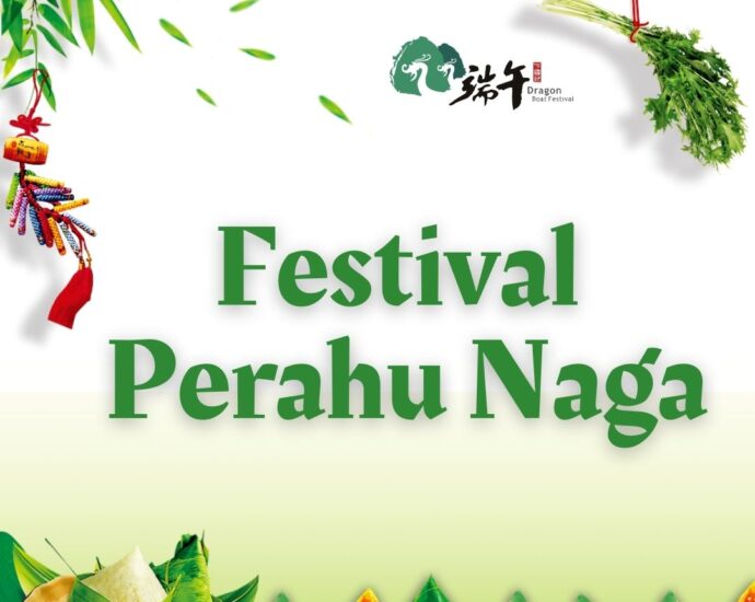 Tradisi Festival Perahu Naga