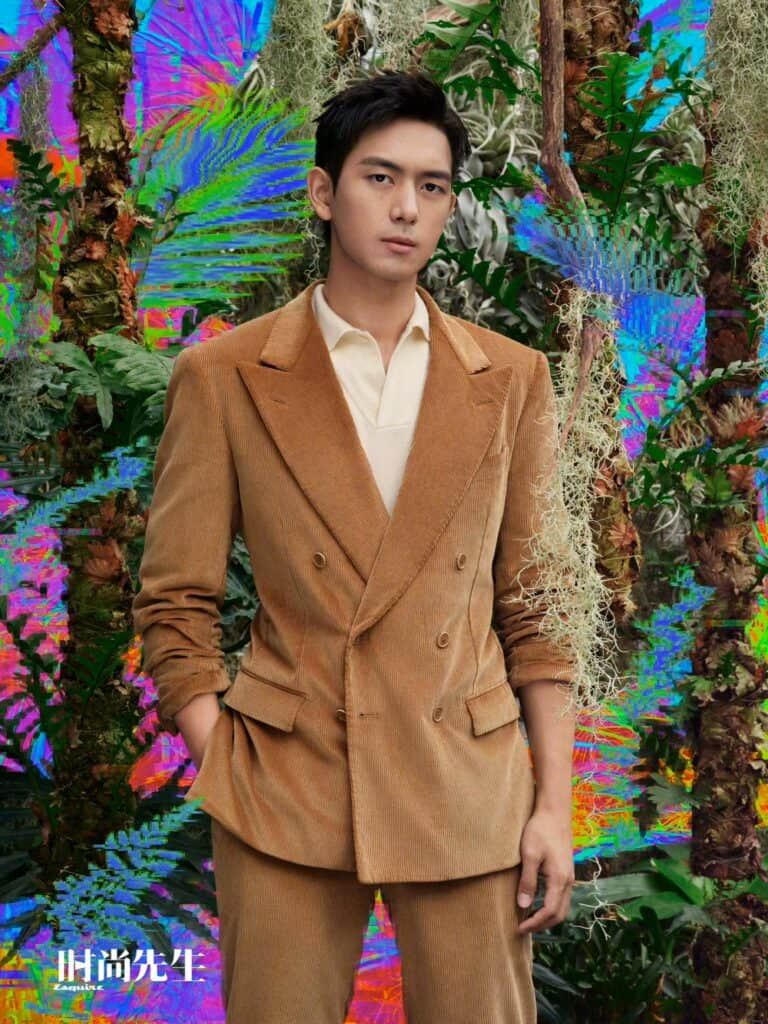 Tionghoa Org - Li Xian di Pemotretan Sampul Majalah Esquire China Edisi Oktober 2022 - 2