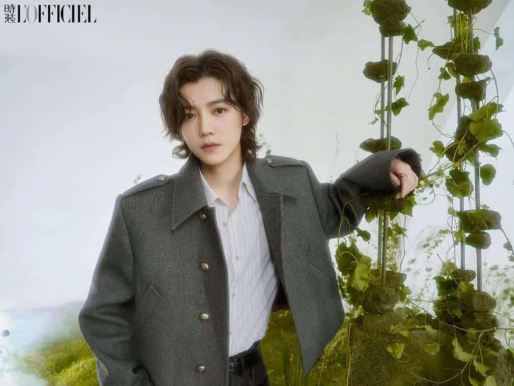 Tionghoa Org - Potret Lu Han Dalam Sampul Majalah L’Officiel China Edisi Oktober 2022 - 3