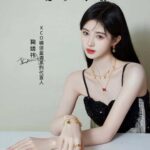 Fan Chengcheng Dalam Sampul Majalah Wonderland China Edisi Agustus 2022 Fan Chengcheng Dalam Sampul Majalah Wonderland China Edisi Agustus 2022 Tionghoa Org -Ju Jingyi Sebagai Juru Bicara Merek Untuk X CrossOver Orange Carol & Ocean Blues Lines - 1