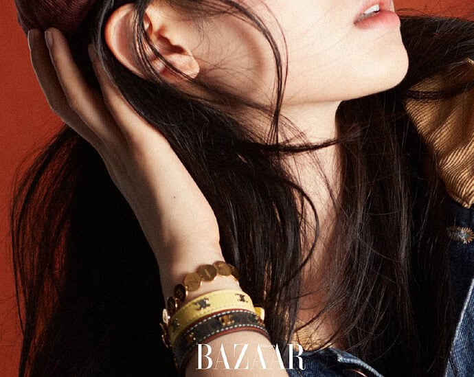 Zhang Jingyi Dalam Sampul Majalah MiniBAZAAR Edisi Agustus 2022 Potret Zhang Jingyi dalam sampul Majalah MiniBAZAAR edisi Agustus 2022 Tionghoa Org - Zhang Jingyi Dalam Sampul Majalah MiniBAZAAR Edisi Agustus 2022 - 1