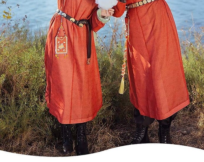 Tionghoa Org - Pakaian Tradisional Tiongkok Dengan Kerah Bulat, Yuanlingpao 圆领袍 - 1