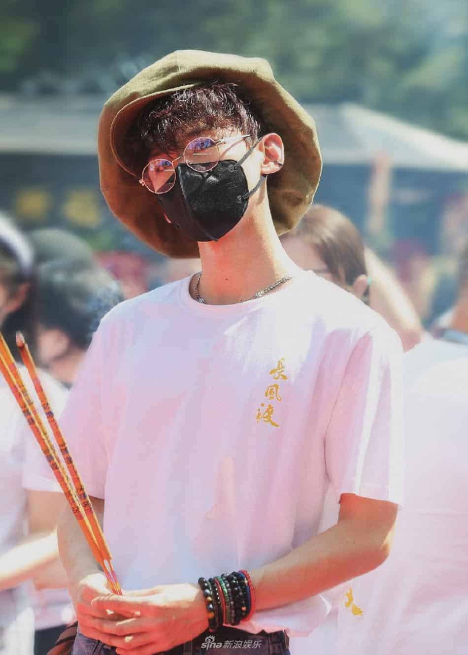 Potret Bai Jingting Saat Syuting Drama Barunya “Chang Feng Du 长风渡” Potret Bai Jingting saat syuting drama barunya “Chang Feng Du / 长风渡” yang dibintanginya bersama Song Yi. Tionghoa Org - Potret Bai Jingting Saat Syuting Drama Barunya “Chang Feng Du 长风渡” - 2