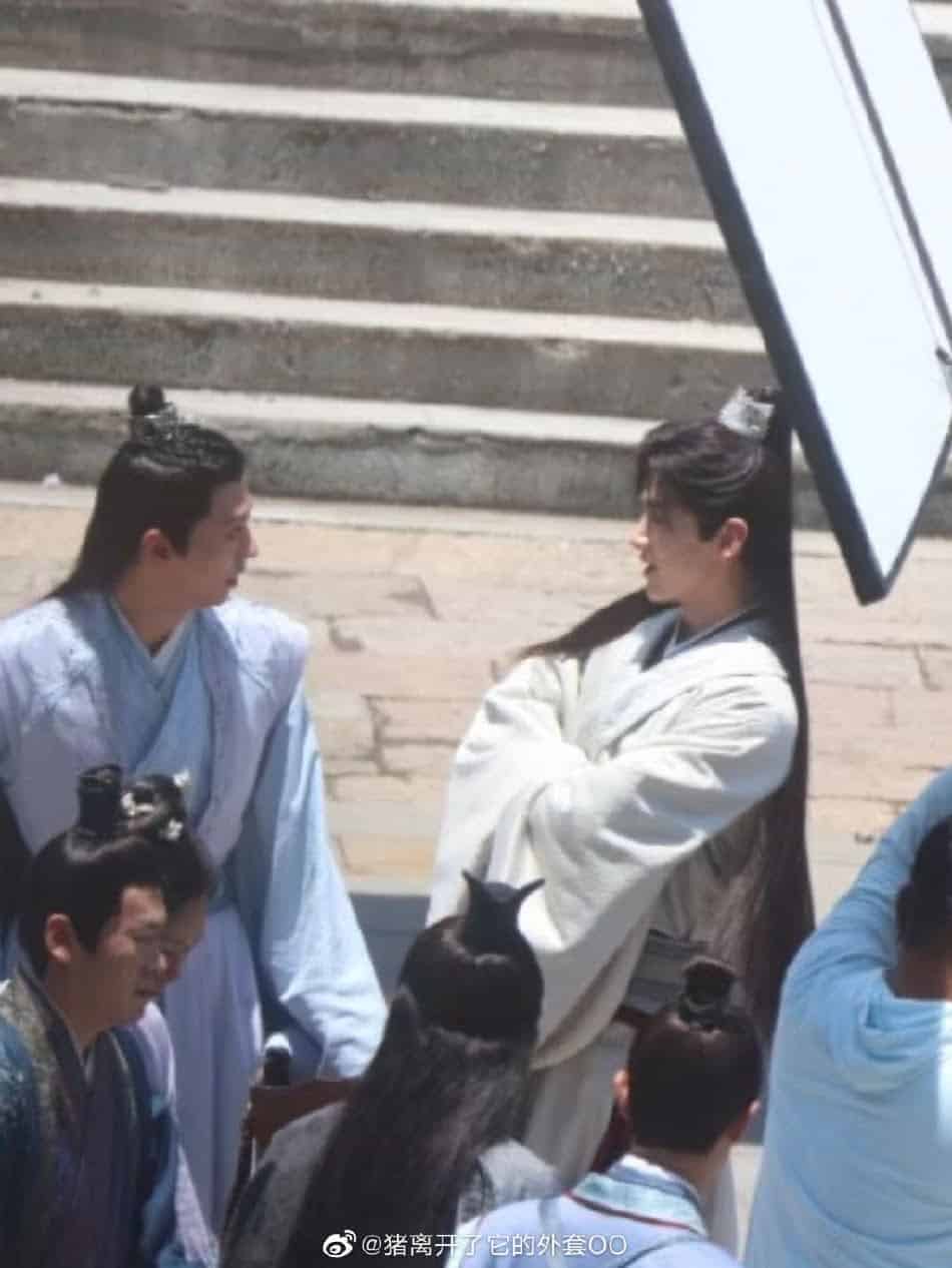 Potret Bai Jingting Saat Syuting Drama Barunya “Chang Feng Du 长风渡” Potret Bai Jingting saat syuting drama barunya “Chang Feng Du / 长风渡” yang dibintanginya bersama Song Yi. Tionghoa Org - Potret Bai Jingting Saat Syuting Drama Barunya “Chang Feng Du 长风渡” - 3