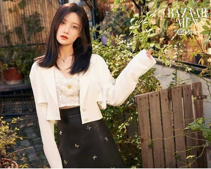 Tionghoa Org - Potret Estelle Chen Untuk Kolaborasi Majalah Bazaar Men China x Canon - 1