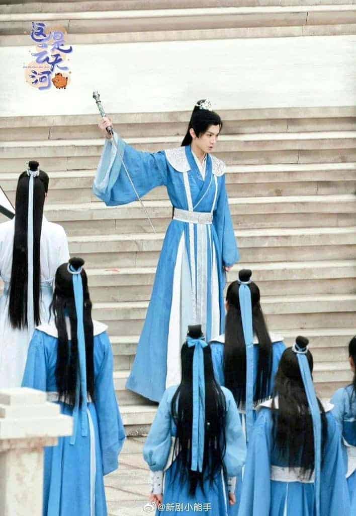 Chen Zheyuan & Ju Jingyi Dalam Potret Syuting Drama “Chinese Paladin 4” Ju Jingyi, Chen Zheyuan dan Mao Xiaohui terlihat dalam potret baru untuk syuting drama “Chinese Paladin 4 / 仙剑奇侠传4” Tionghoa org -Chen Zheyuan & Ju Jingyi Dalam Potret Syuting Drama “Chinese Paladin 4” - 3