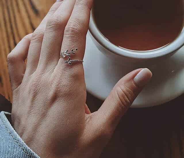 Tips Cara Minum Kombucha - Teh Jamur Yang Kaya Rasa dan Manfaat Minuman tradisional asal Tiongkok ini adalah salah satu pendukung gaya hidup sehat. Tips Cara Minum Kombucha - Teh Jamur Yang Kaya Rasa dan Manfaat