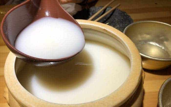 Anggur Beras - Mijiu - 米酒 Untuk Menjaga Kesehatan Minuman yang satu ini ternyata baik untuk menjaga kesehatan. Anggur Beras - Mijiu - 米酒 Untuk Menjaga Kesehatan