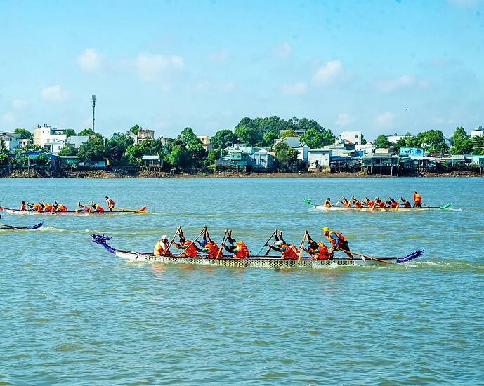 Perayaan Perahu Naga